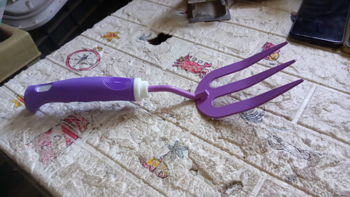 Hand Gardening Tools – Choose Your Tool